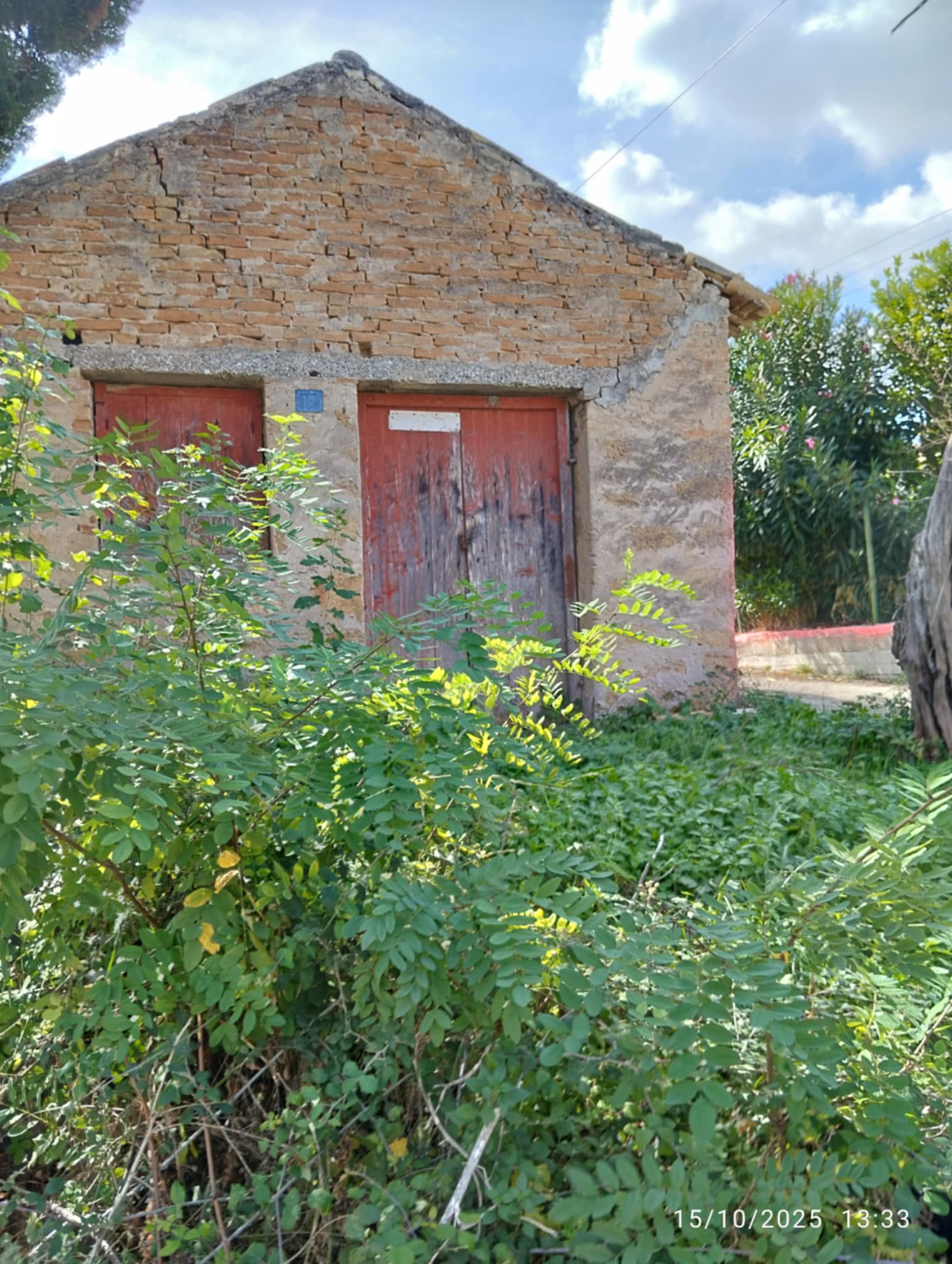 Μικρό οικόπεδο post thumbnail image