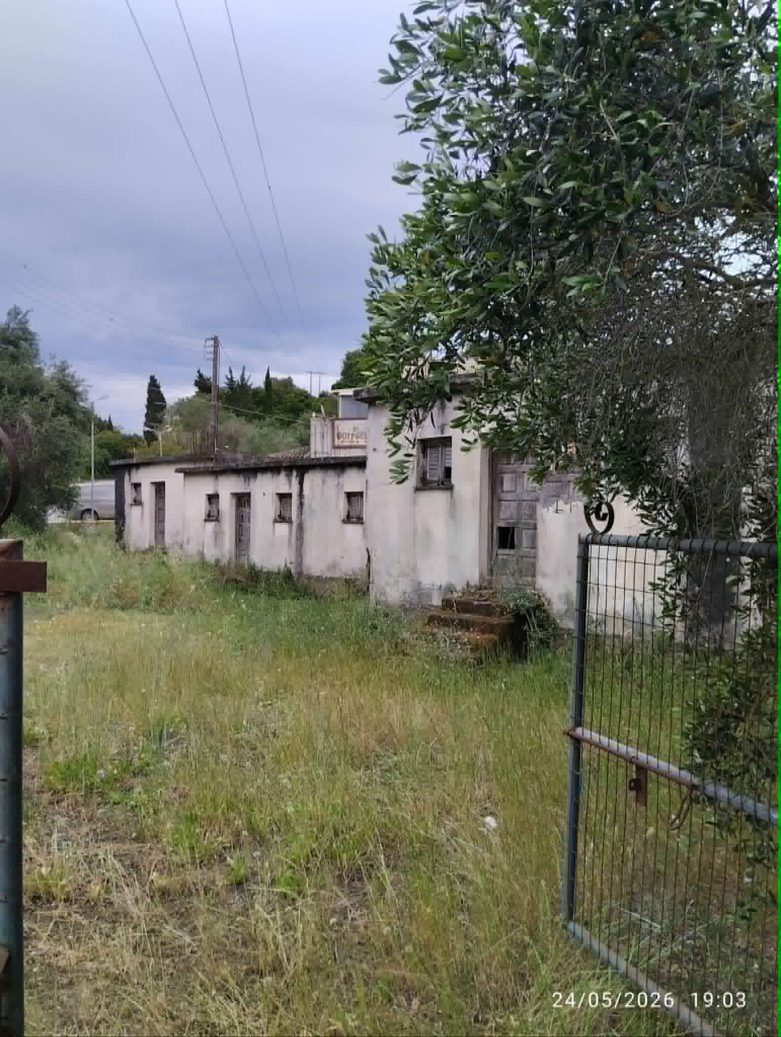 Πωλείται Ημιτελές Συγκρότημα 7 Διαμερισμάτων στον Άγιο Γεώργιο Αργυράδων post thumbnail image
